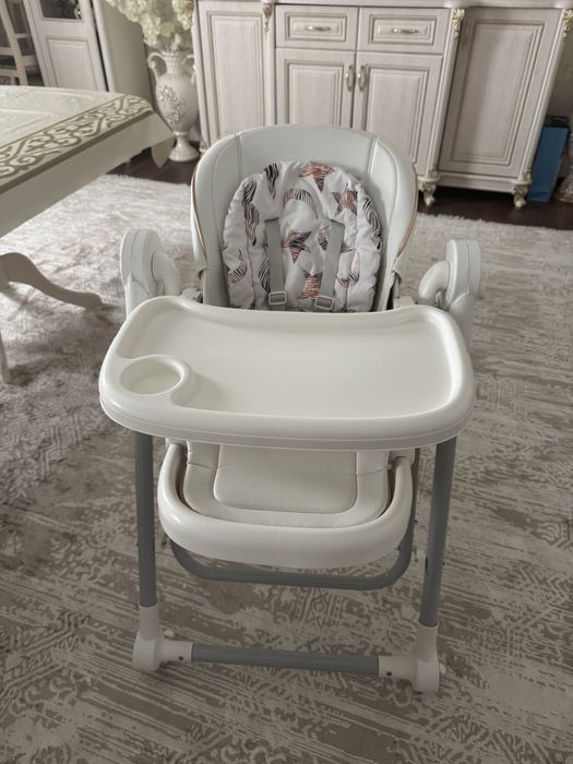 Стульчик для кормления 2в1