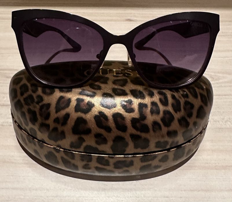 Оригинални очила Guess