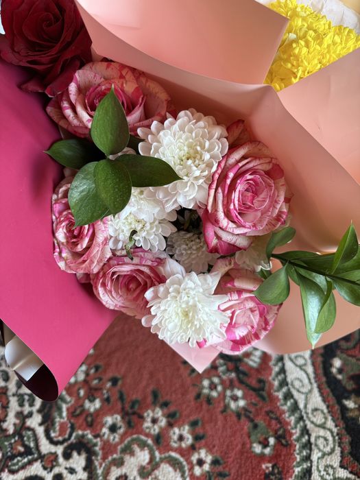 Продам букеты цветов от 2000тыс