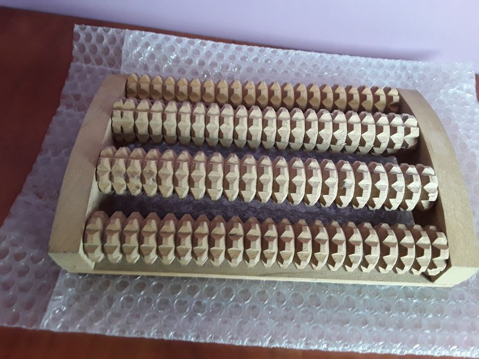 Vând Dispozitiv Masaj Picioare din Bambus