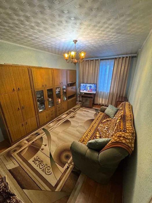 3-комнатная улучшенная, 7 мкр.