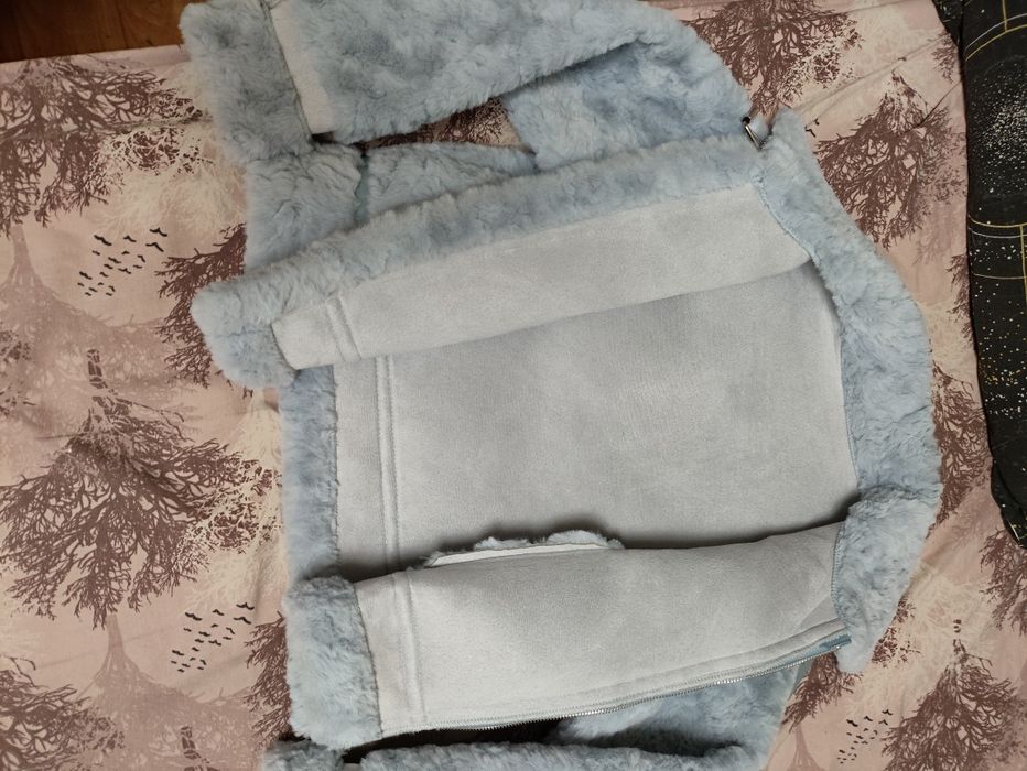 Продам меховую куртку