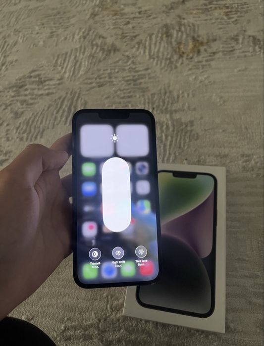 Iphone 14 на 128gb  Айфон 15