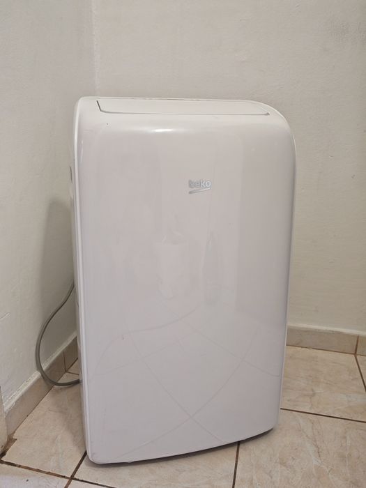 Vând aer condiționat mobil Beko 10000 BTU