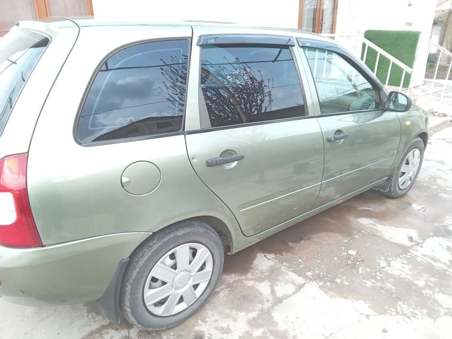 Продаётся машина Лада Калина Универсал 117