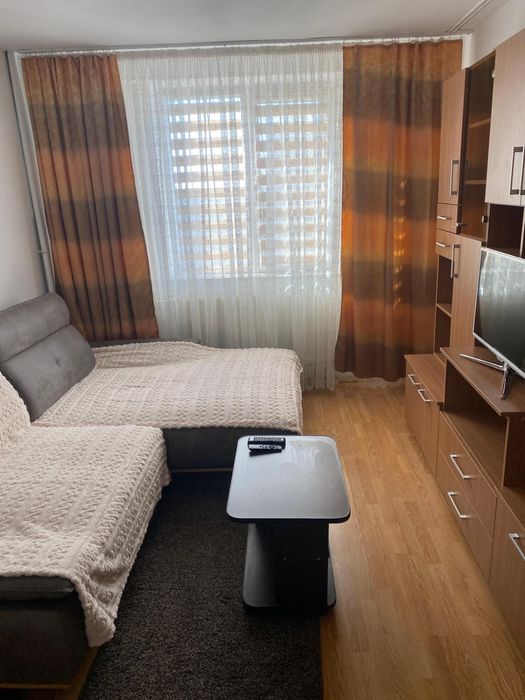 Închiriez apartament cu 3 camere — fotografia 3