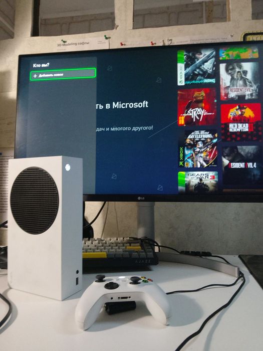 Продаю X-BOX series S (1 или 2 геймпада +/- оригинальные наушники)