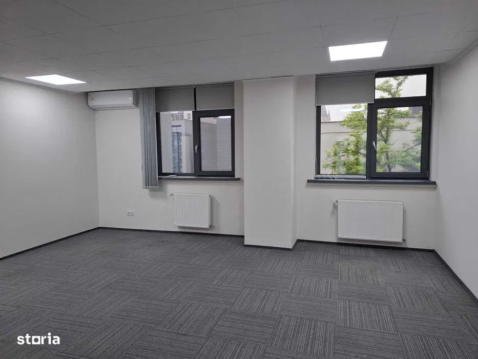 Spatiu Sf. Lazar ( Palas) - 899 euro