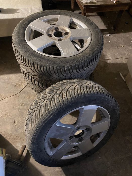 Гуми с джанти Форд фиеста 2006