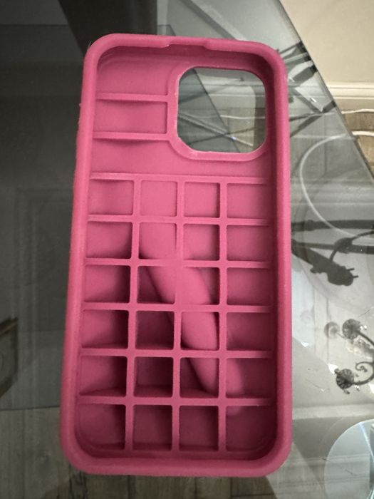 Продам  чехол на айфон 15 про макс