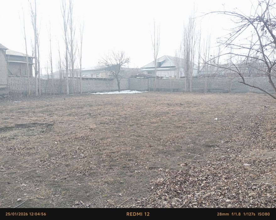 Uchastka sotiladi maydoni 8 soth