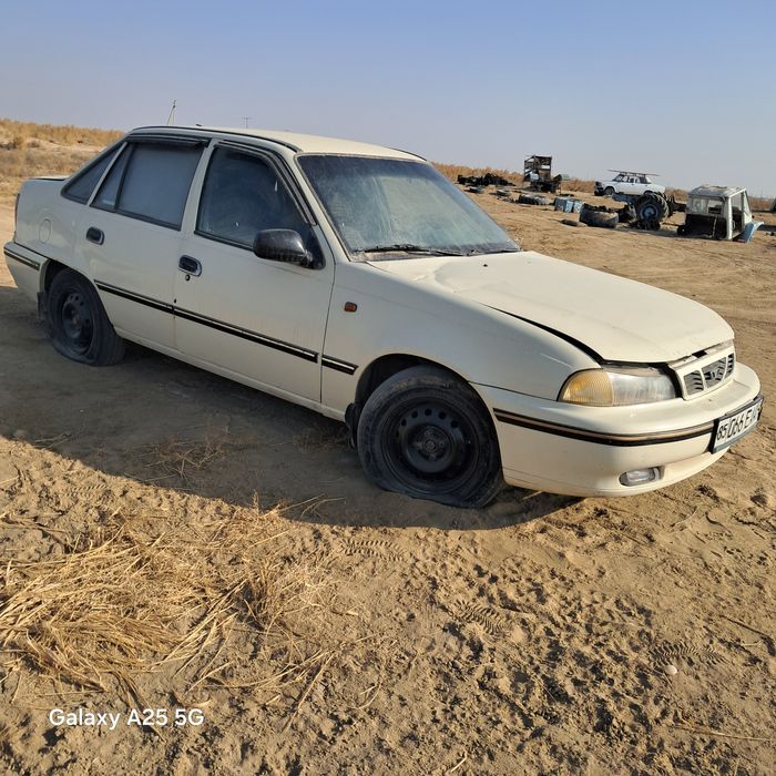 Нексия  сотилади