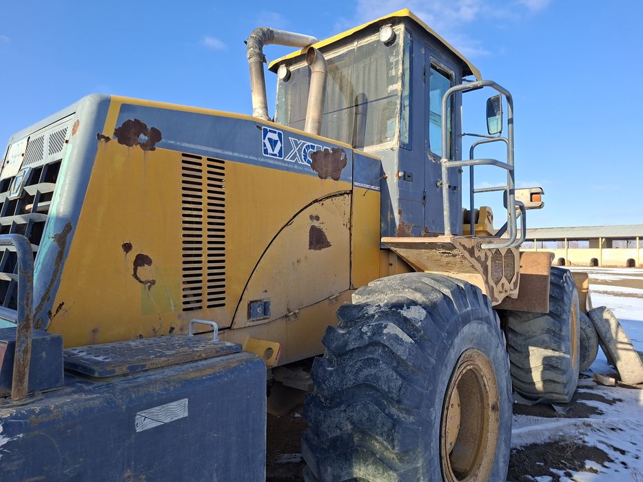 Погрузчик xcmg zl50 g 2013