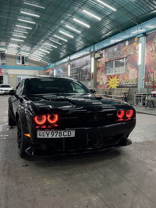 Dodge challenger