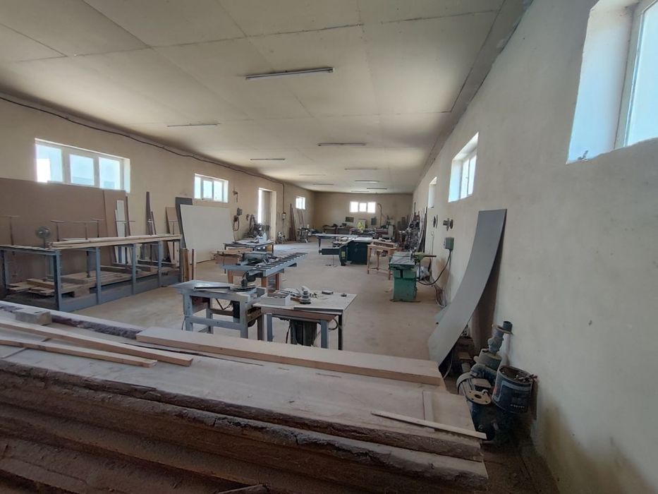 Kogon shaharda Mebel sex sotiladi