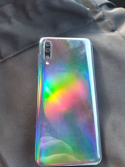 Б/у телефоны продам