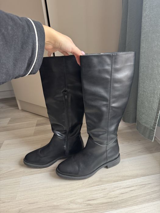 Черни ботуши LC Waikiki