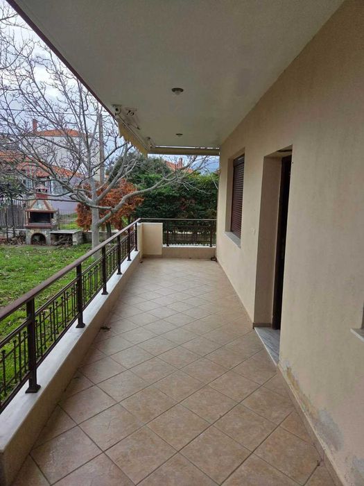 Къща - Неа Врасна!