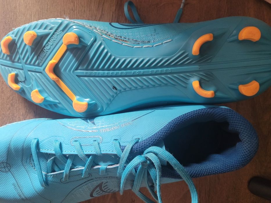 Бутони NIKE - 41 номер