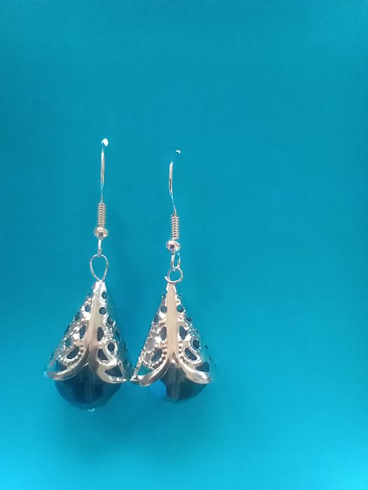 Ръчно изработени обеци