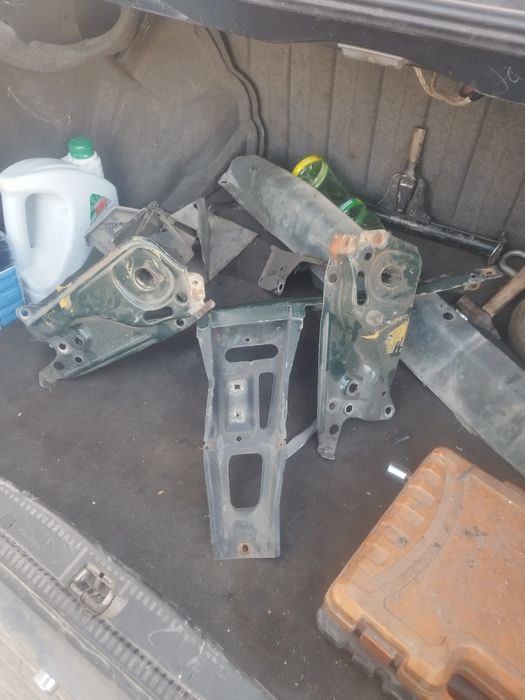 Передний понель телевизор