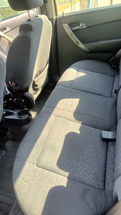 Vând Chevrolet aveo
