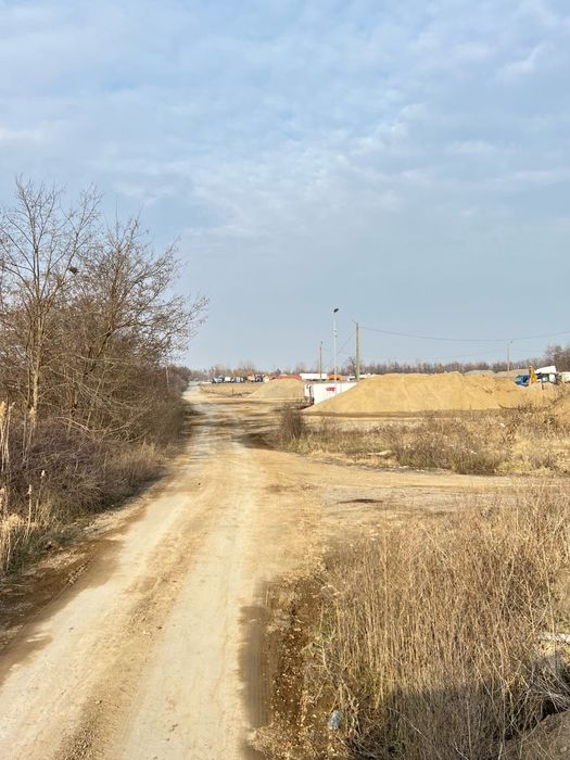 Vand 5000 MP Teren  Arabil Mosnita Noua