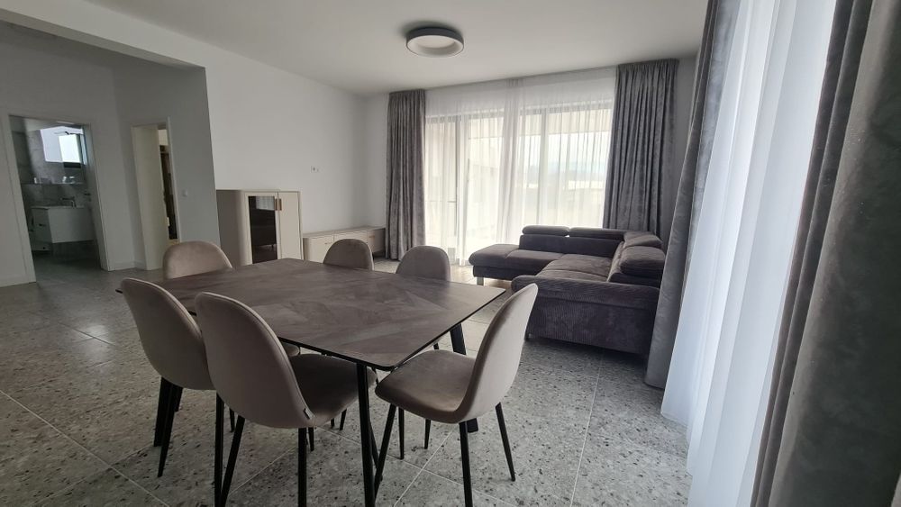 Casa de vanzare în Carpinis Tarlungeni