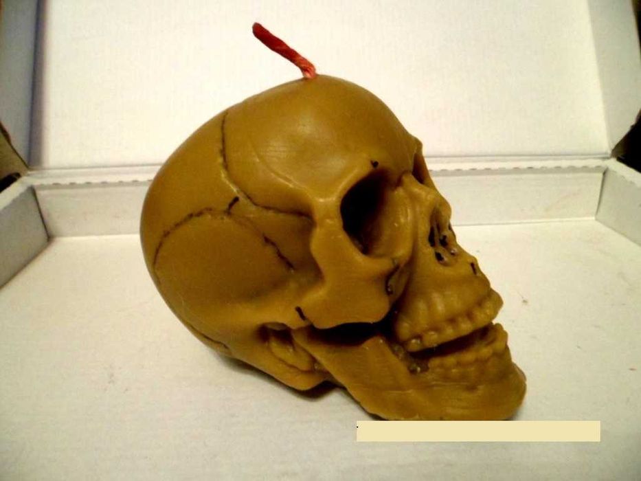 Свечи восковые Черепа