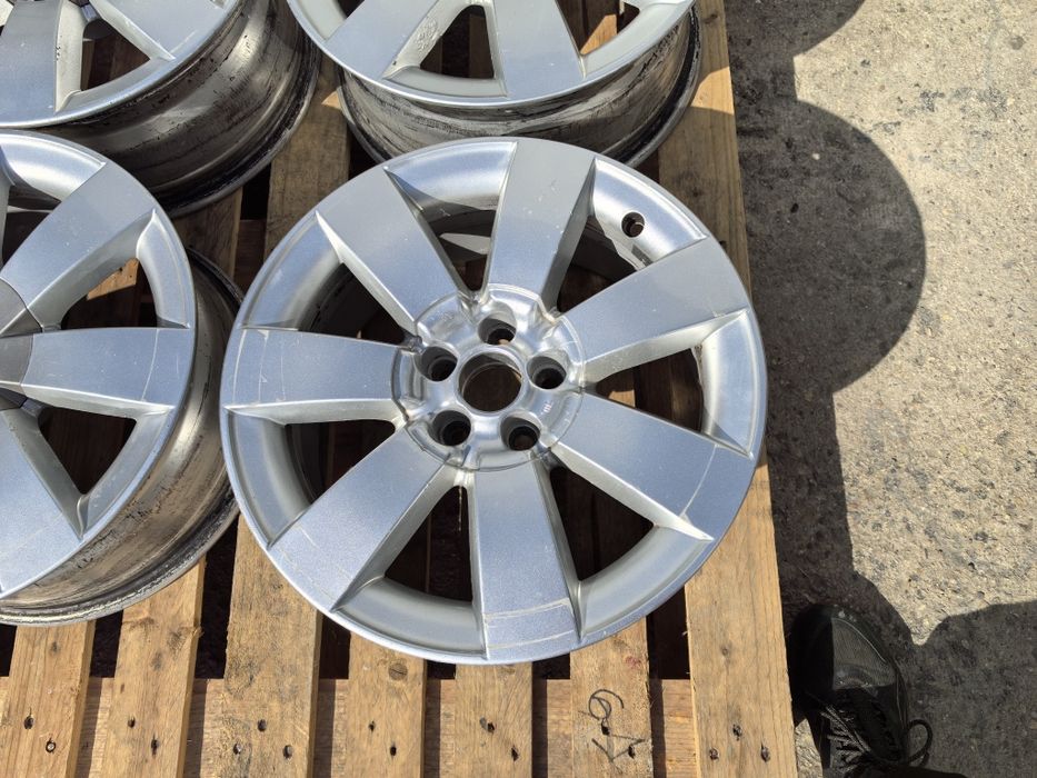 16 цола 5 х 98 мм Ситроен Ц8 / Пежо 807 / Ланча Федра и други