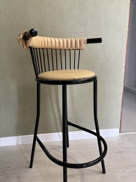 Стул бровиста барный стул