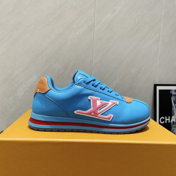 Louis Vuitton налични 42