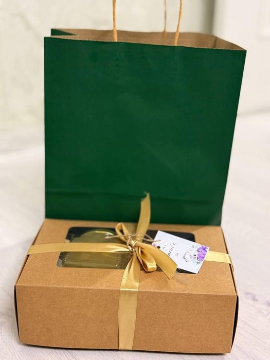 Натуральный мёд.