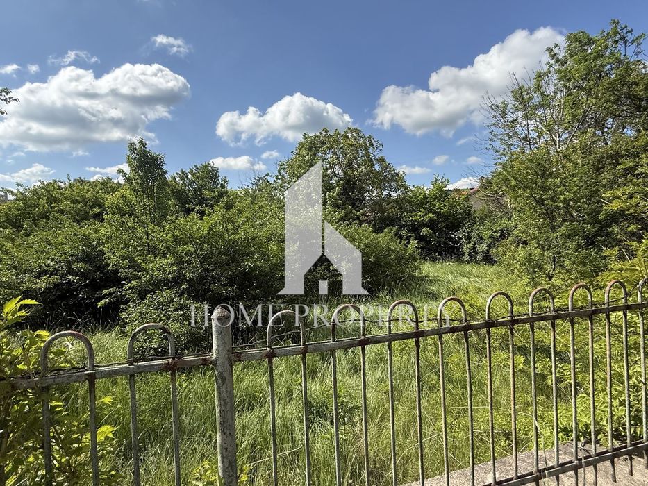 Парцел в София, област-с.Нови хан площ 640