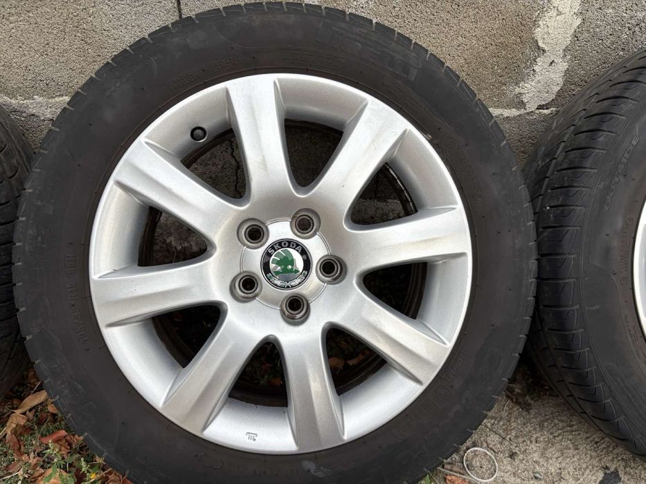 4бр. Алуминиеви джанти с гуми 195/55 R15 цола 5x100 Skoda Vw Seat Audi