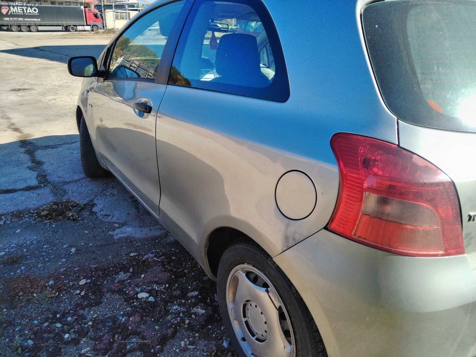 Toyota Yaris II 1.4D4D 90к.с. 2008г. на части