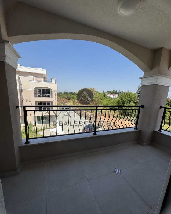 Продава се Тристаен апартамент в Пловдив, Беломорски - 121 кв.м за 1612 €/кв.м - Снимка #7