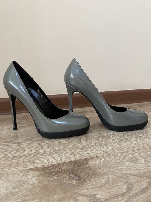 Новые туфли. Каблук 11,5 см. Будет торг