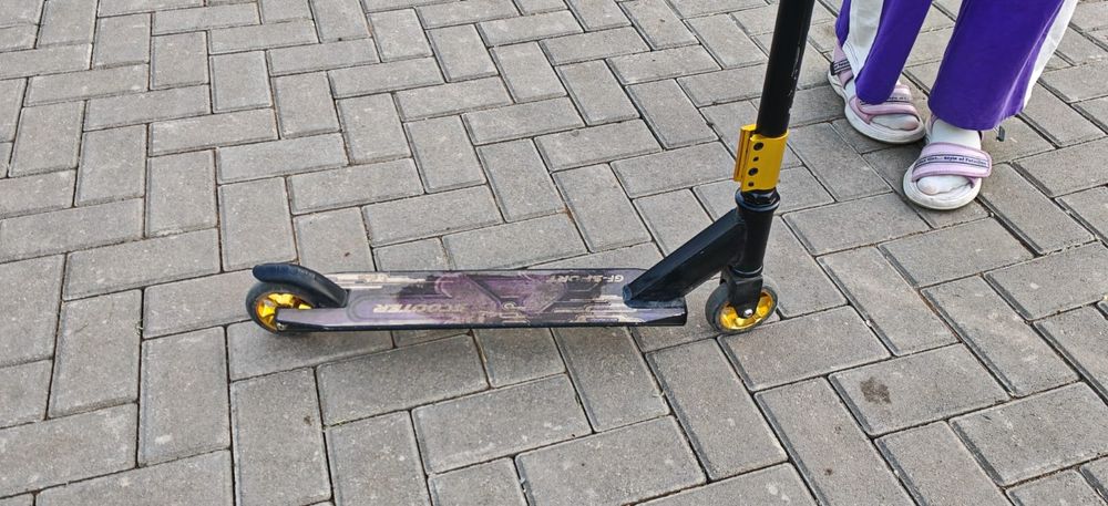 Продается трюковый самокат GF-Sport