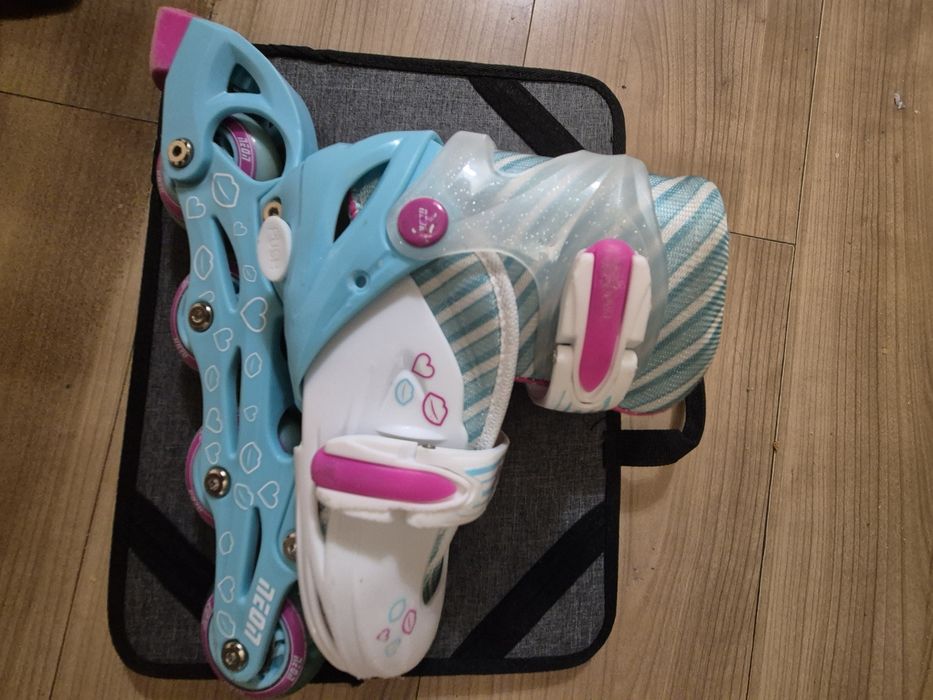 30- 33 Регулируеми ролери Raven Loret, LED колела, тюркоаз/розов