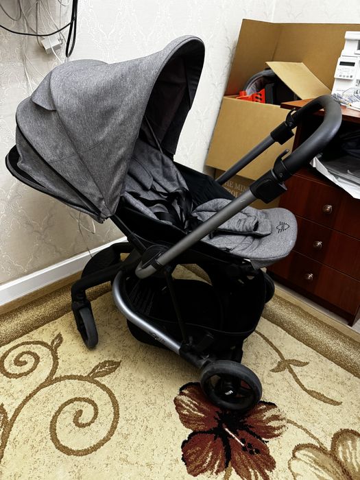 Коляска 2в1 Easywalker  люлка вместе с прогулочным блоком