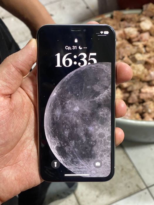 Iphone x xotira 256 xolati yaxw