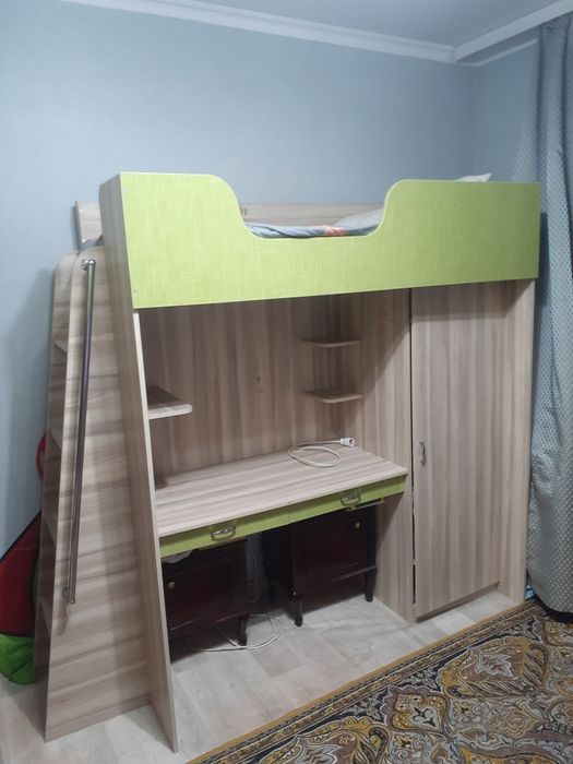 Продам кровать чердак