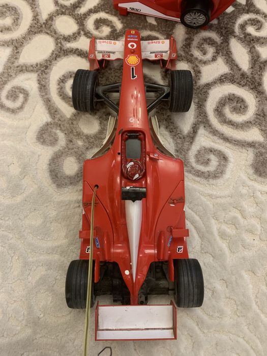 Automodel Ferrari F1 cu radiocomanda de colectie