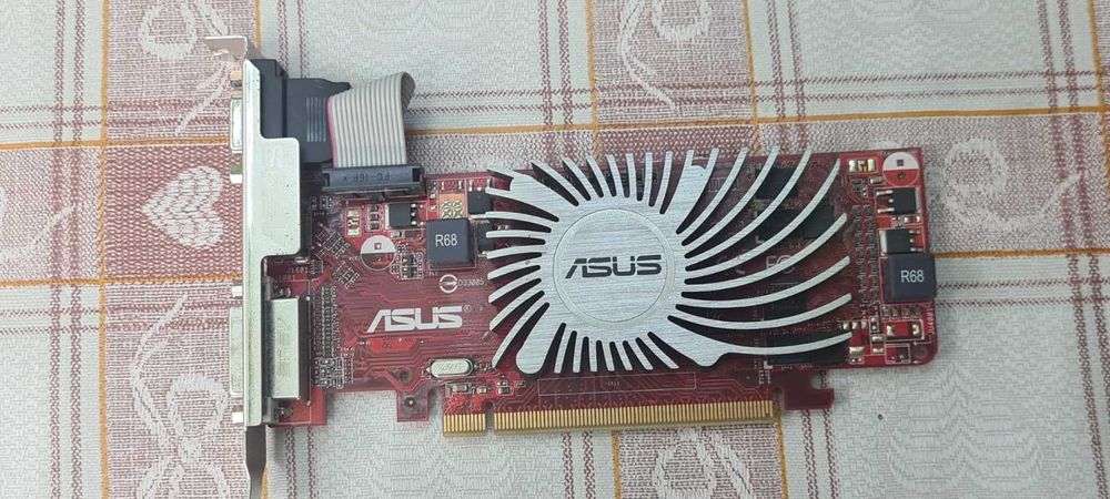 Placa video de 1 Gb cu HDMI,stare buna