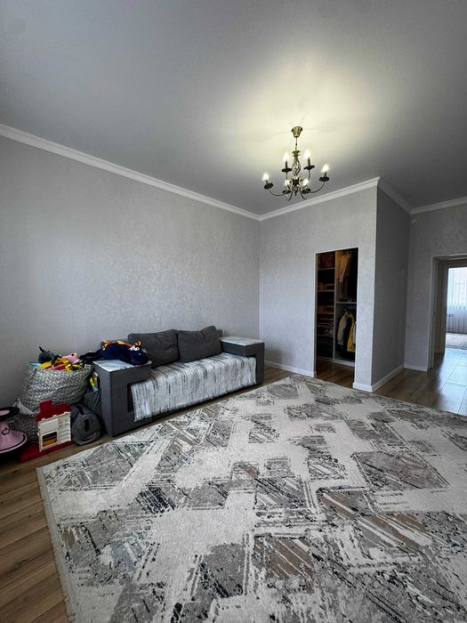 Продам 2х комн кв Батыс ЖК Алем