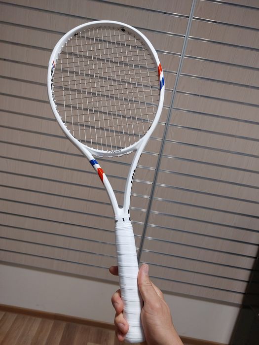 Tecnifibre t-fight 305s