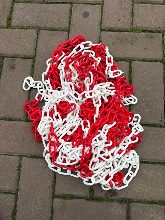 4 stâlpi semnalizare trafic cu lanț