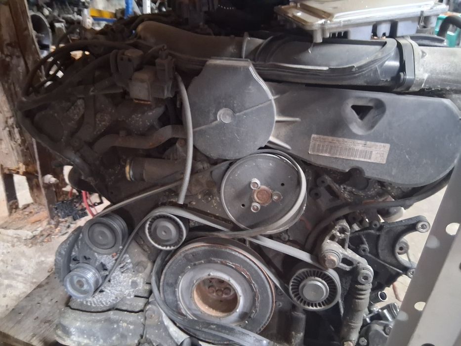 Vând motor Audi a6c6 facelift 2.7 bpp