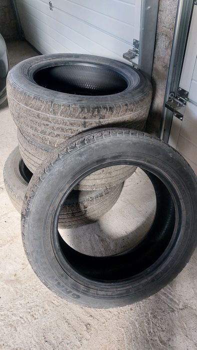 Продам шины 
Цена 100 т